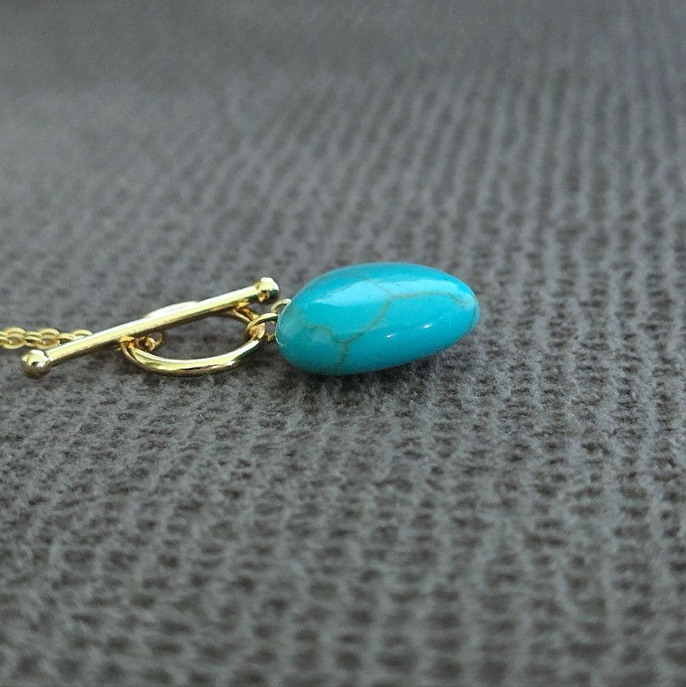 Blue Jade Heart🩵 Pendant Toggle Necklace - NWT - Picture 5 of 16
